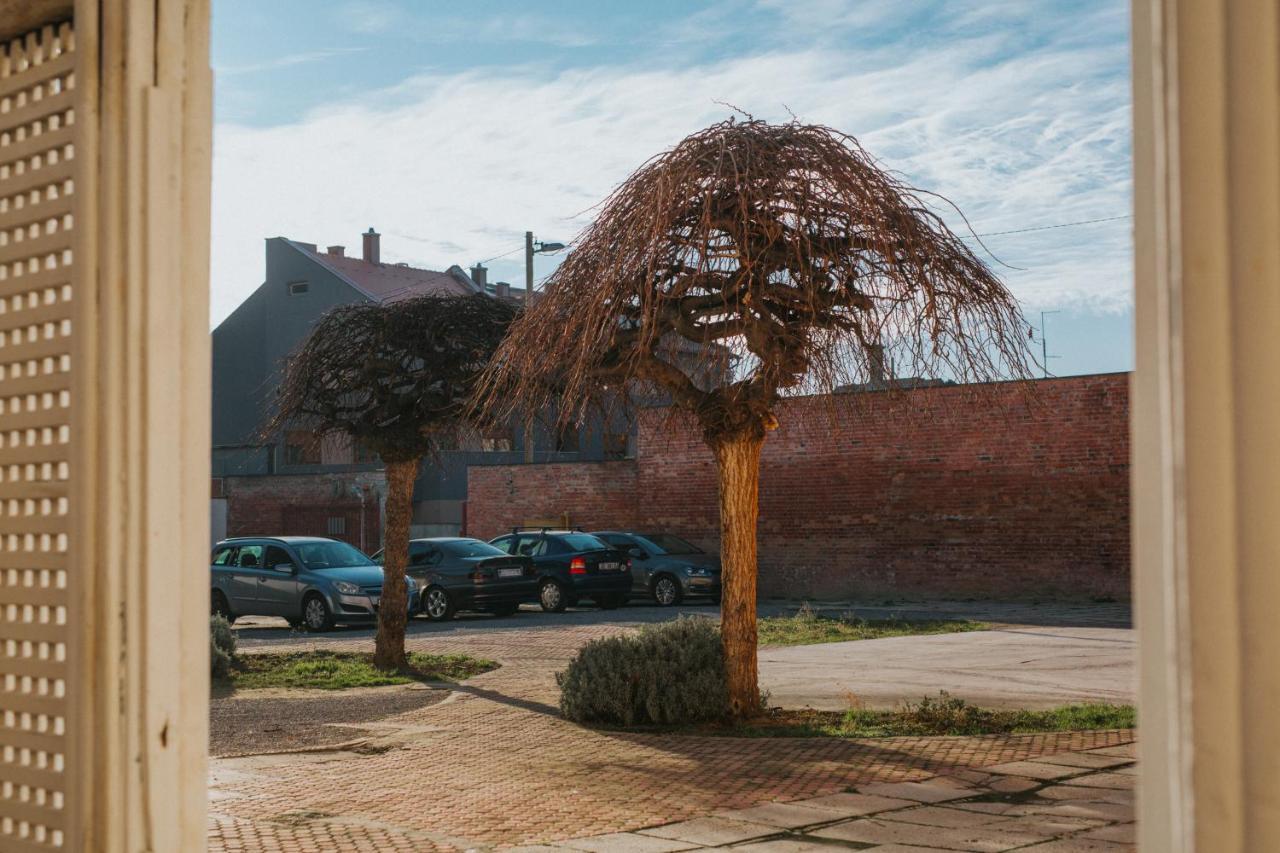 Hotel Central Osijek Exterior photo